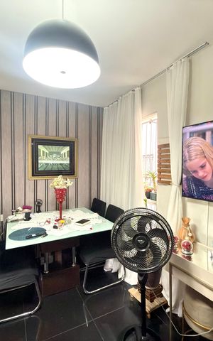 Apartamento à venda com 43m², 2 quartos e 1 vaga Apartamento à venda com 43m², 2 quartos e 1 vagaSala
