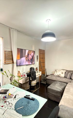 Apartamento à venda com 43m², 2 quartos e 1 vaga Apartamento à venda com 43m², 2 quartos e 1 vagaSala