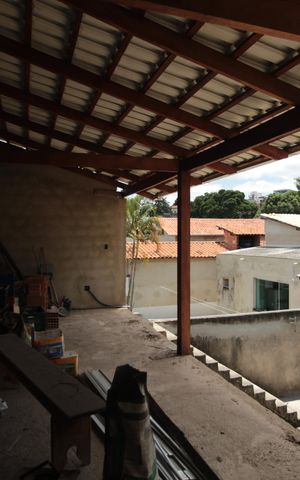 Casa para alugar com 360m², 3 quartos e 4 vagasEdícula