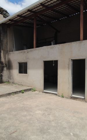 Casa para alugar com 360m², 3 quartos e 4 vagasQuintal