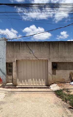 Casa para alugar com 360m², 3 quartos e 4 vagas Casa para alugar com 360m², 3 quartos e 4 vagasFachada