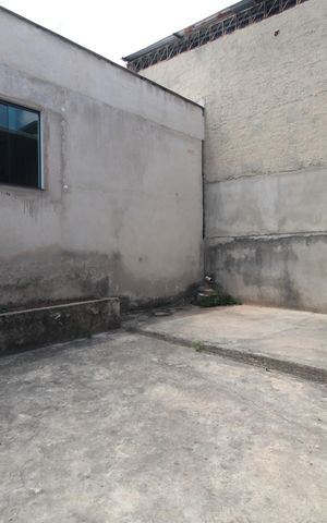 Casa para alugar com 360m², 3 quartos e 4 vagasQuintal