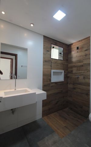Casa para alugar com 360m², 3 quartos e 4 vagasBanheiro Social