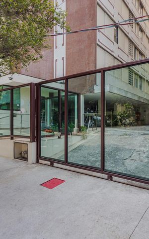 Apartamento à venda com 54m², 2 quartos e sem vagaFachada