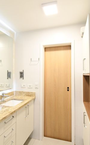 Apartamento à venda com 77m², 2 quartos e 1 vagaBanheiro da Suíte