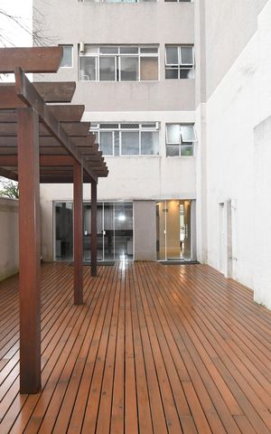 Apartamento à venda com 77m², 2 quartos e 1 vagaÁrea comum