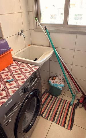 Apartamento à venda com 77m², 2 quartos e 2 vagasÁrea de Serviço