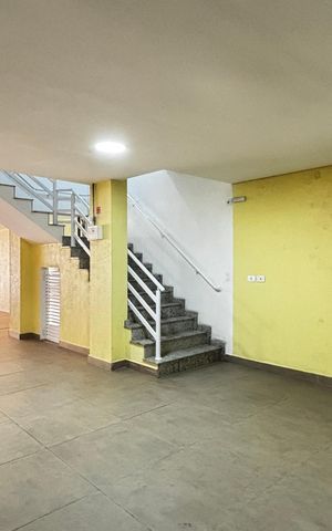 Apartamento para alugar com 80m², 3 quartos e 2 vagas Apartamento para alugar com 80m², 3 quartos e 2 vagasGaragem