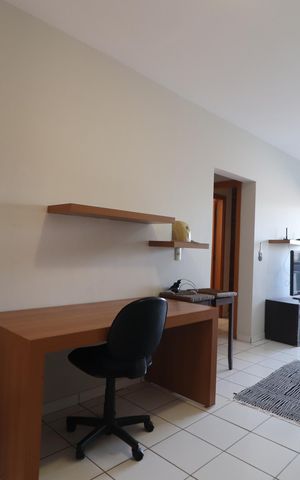 Apartamento para alugar com 68m², 2 quartos e 1 vagaSala