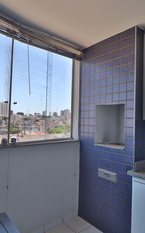 Apartamento para alugar com 68m², 2 quartos e 1 vagaVaranda