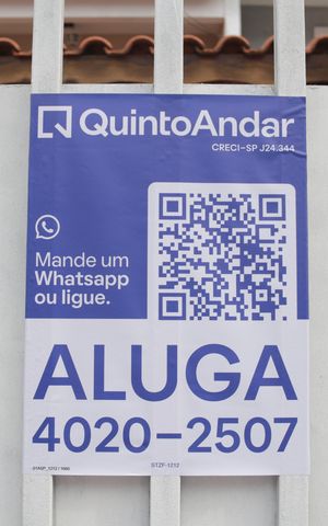 Casa para alugar com 72m², 2 quartos e 2 vagas Casa para alugar com 72m², 2 quartos e 2 vagasPlaca colocada 21/10(STZF-1212)