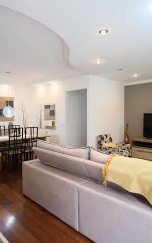 Apartamento à venda com 90m², 3 quartos e 2 vagasSala