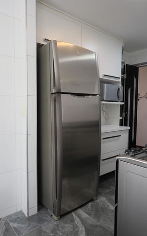 Apartamento à venda com 90m², 3 quartos e 2 vagasCozinha e Área de Serviço