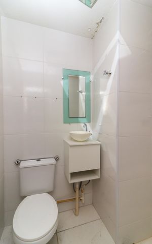 Apartamento para alugar com 46m², 2 quartos e 1 vaga Apartamento para alugar com 46m², 2 quartos e 1 vagaBanheiro