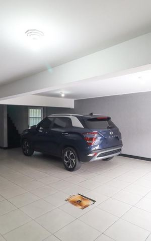 Casa para alugar com 250m², 3 quartos e 4 vagas