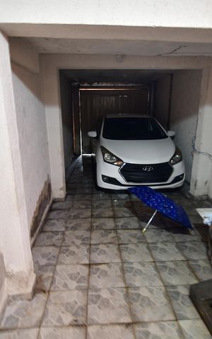 Casa à venda com 110m², 3 quartos e 2 vagasGaragem