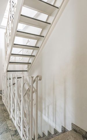 Casa à venda com 180m², 3 quartos e 2 vagasCorredor