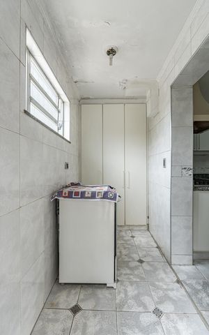 Casa à venda com 180m², 3 quartos e 2 vagasCozinha
