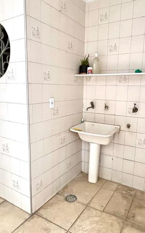 Casa para alugar com 270m², 3 quartos e 5 vagas Casa para alugar com 270m², 3 quartos e 5 vagasÁrea de Serviço