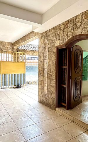 Casa para alugar com 270m², 3 quartos e 5 vagas Casa para alugar com 270m², 3 quartos e 5 vagasGaragem