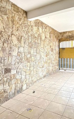 Casa para alugar com 270m², 3 quartos e 5 vagas Casa para alugar com 270m², 3 quartos e 5 vagasGaragem