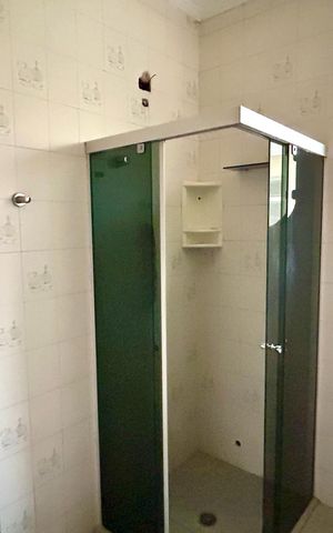 Casa para alugar com 270m², 3 quartos e 5 vagas Casa para alugar com 270m², 3 quartos e 5 vagasBanheiro 1