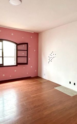 Casa para alugar com 270m², 3 quartos e 5 vagas Casa para alugar com 270m², 3 quartos e 5 vagasQuarto 1
