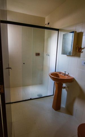 Apartamento para alugar com 51m², 2 quartos e 1 vaga Apartamento para alugar com 51m², 2 quartos e 1 vagaBanheiro