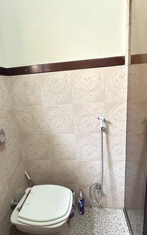 Casa à venda com 350m², 2 quartos e 1 vagaBanheiro Social