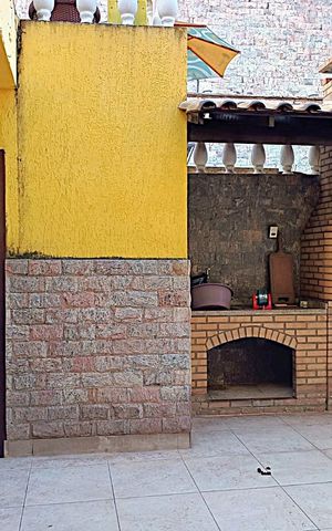Casa à venda com 350m², 2 quartos e 1 vagaChurrasqueira