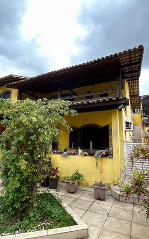 Casa à venda com 350m², 2 quartos e 1 vagaFachada