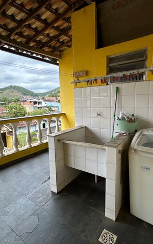 Casa à venda com 350m², 2 quartos e 1 vagaÁrea de Serviço