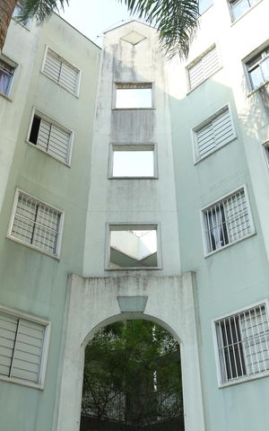 Apartamento para alugar com 44m², 2 quartos e 1 vagaÁrea comum - Prédio
