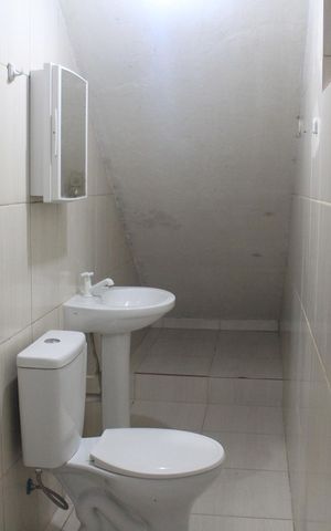 Casa à venda com 70m², 4 quartos e 2 vagasBanheiro Social 2