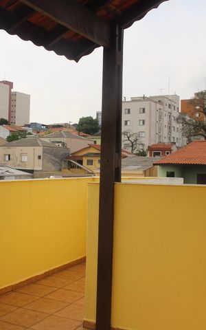 Casa à venda com 70m², 4 quartos e 2 vagasVaranda