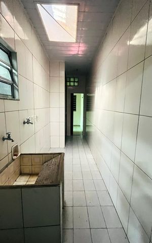 Casa para alugar com 200m², 3 quartos e 3 vagas