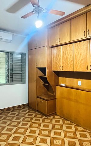 Casa para alugar com 200m², 3 quartos e 3 vagas