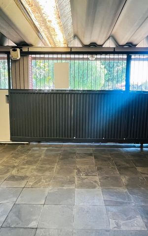 Casa para alugar com 200m², 3 quartos e 3 vagas
