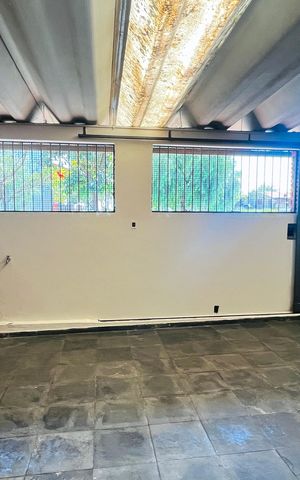 Casa para alugar com 200m², 3 quartos e 3 vagas
