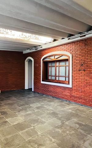 Casa para alugar com 200m², 3 quartos e 3 vagas