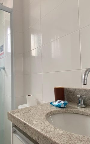 Apartamento para alugar com 54m², 2 quartos e 1 vaga Apartamento para alugar com 54m², 2 quartos e 1 vagaBanheiro da Suíte