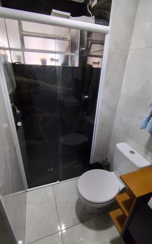 Apartamento à venda com 52m², 2 quartos e 1 vaga Apartamento à venda com 52m², 2 quartos e 1 vagaBanheiro