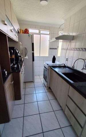 Apartamento à venda com 52m², 2 quartos e 1 vaga Apartamento à venda com 52m², 2 quartos e 1 vagaCozinha