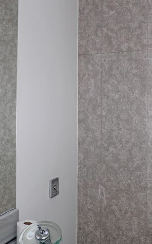 Casa de condomínio para alugar com 1050m², 3 quartos e 6 vagasLavabo
