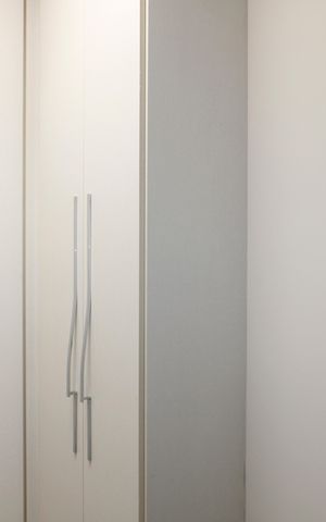 Casa de condomínio para alugar com 1050m², 3 quartos e 6 vagasSuíte 2 Closet