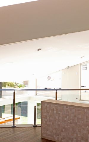 Casa de condomínio para alugar com 1050m², 3 quartos e 6 vagasMezanino