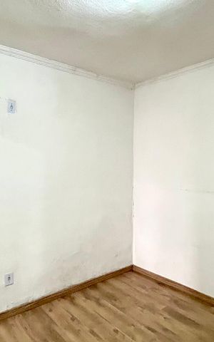 Casa para alugar com 70m², 1 quarto e sem vagaQuarto 