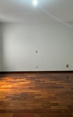 Casa para alugar com 357m², 2 quartos e 1 vaga Casa para alugar com 357m², 2 quartos e 1 vagaQuarto 2