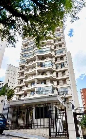 Apartamento para alugar com 180m², 3 quartos e 2 vagasFachada do Prédio 