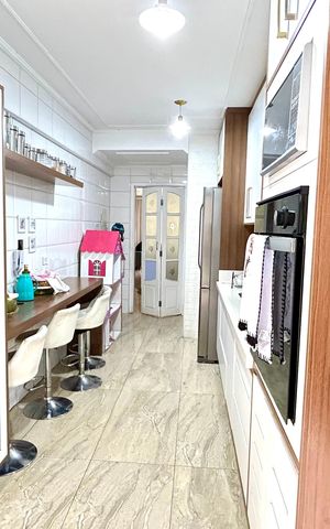 Apartamento para alugar com 180m², 3 quartos e 2 vagasCozinha